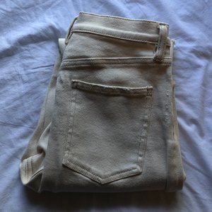 BDG Girlfriend High-Rise Jean in Off-White